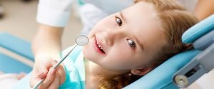 Cách điều trị tủy răng sữa cho trẻ em 2