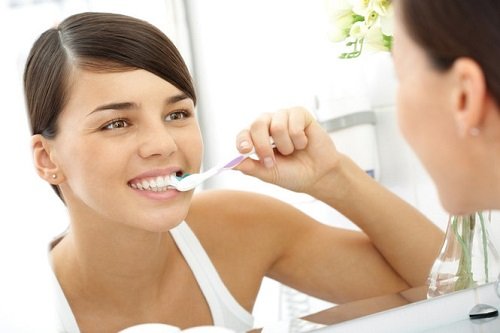 Bọc răng toàn sứ có những ưu điểm gì? 4