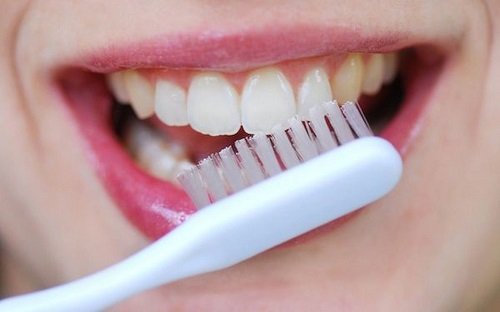 Có nên tẩy trắng răng nhiều lần? 5 lý do bạn nên biết 1