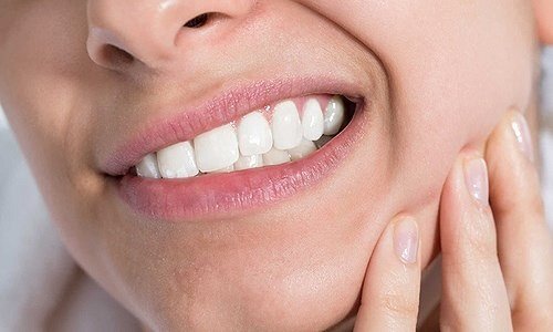 Nhổ răng số 8 có nguy hiểm không? Thực hư trường hợp này 1